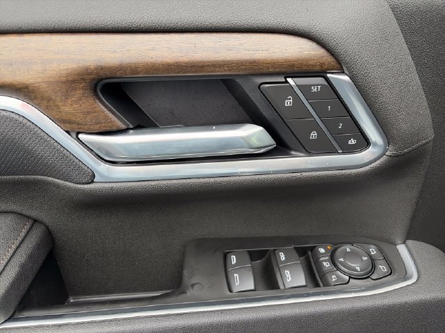 Used 2026 Chevrolet Silverado 3500 High Country w/ High Country Premium Package AWD/4WD image 16