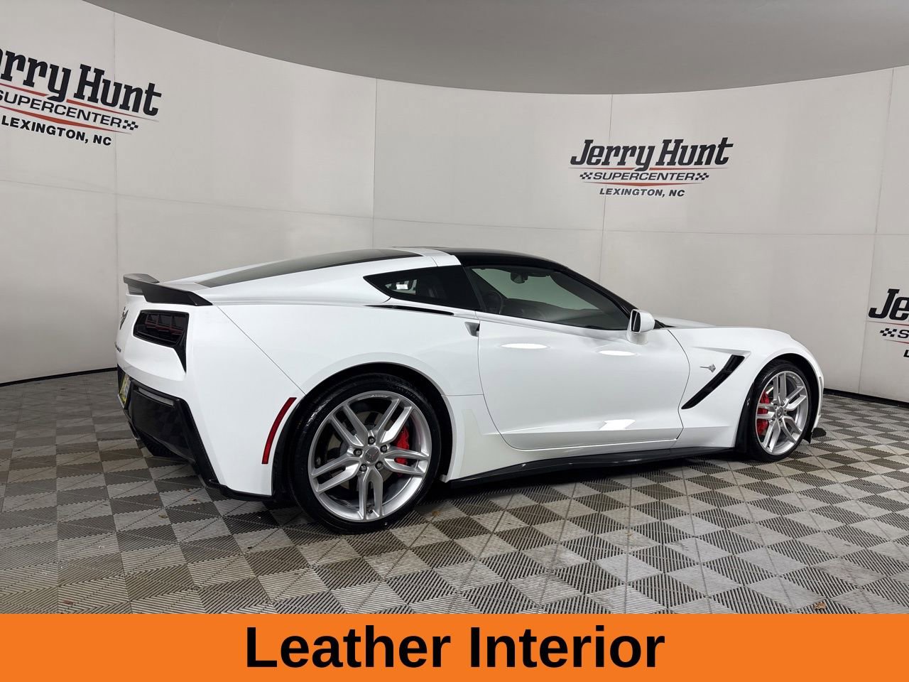 Used 2019 Chevrolet Corvette Stingray Coupe w/ 1LT image 6