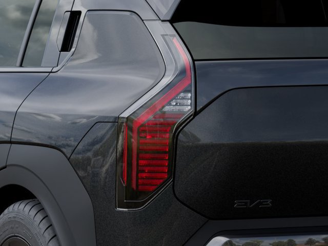 New 2027 Kia EV3 Wind FWD image 11