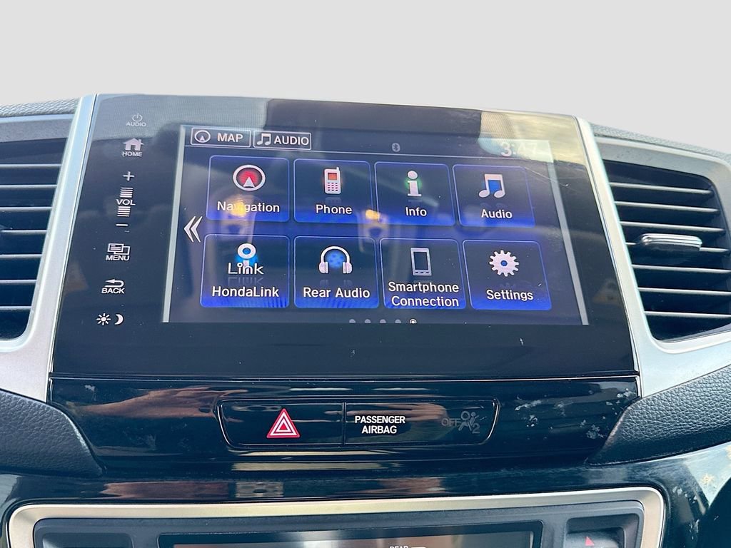 Used 2017 Honda Pilot Elite image 34