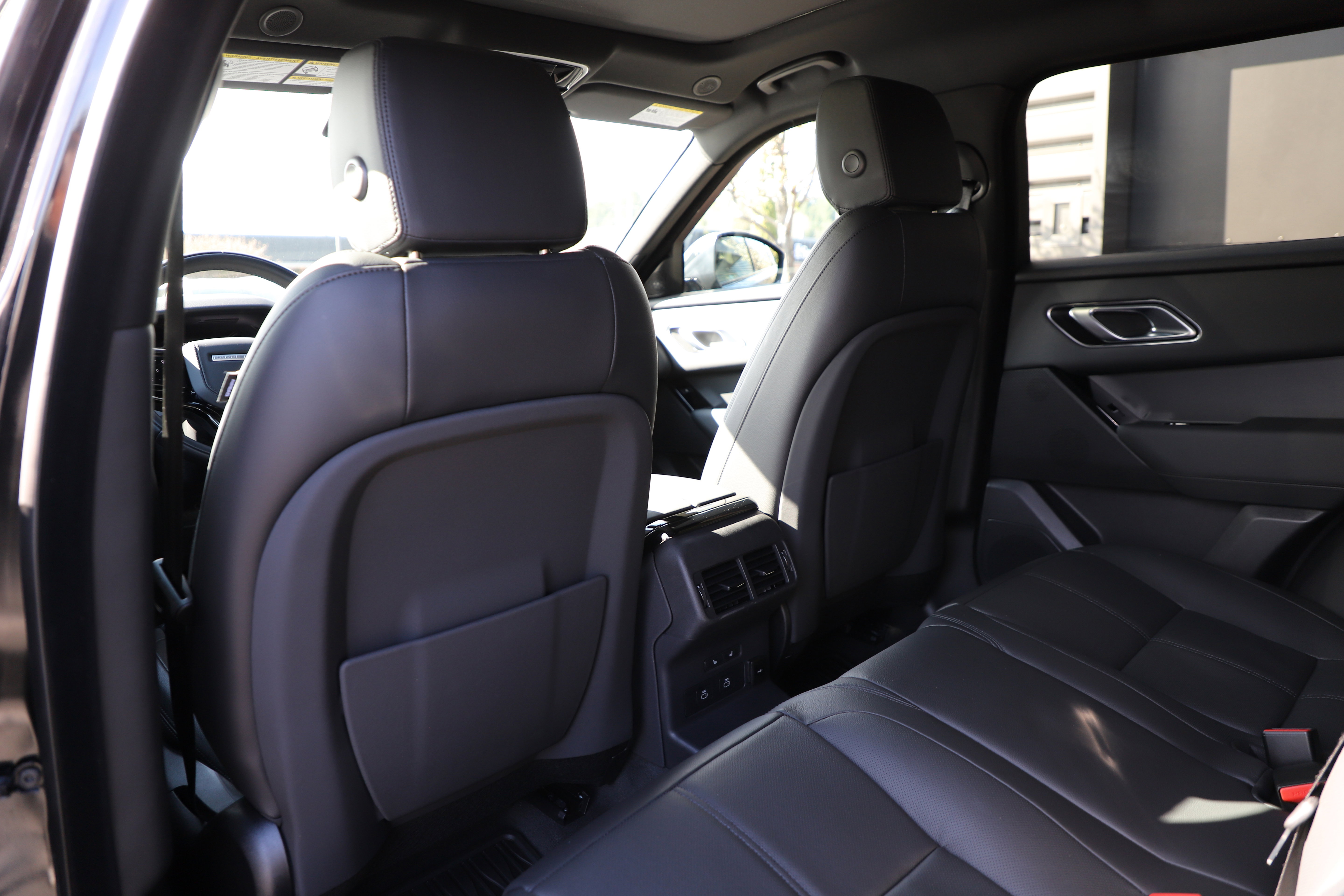 Certified 2026 Land Rover Range Rover Velar S AWD/4WD image 15