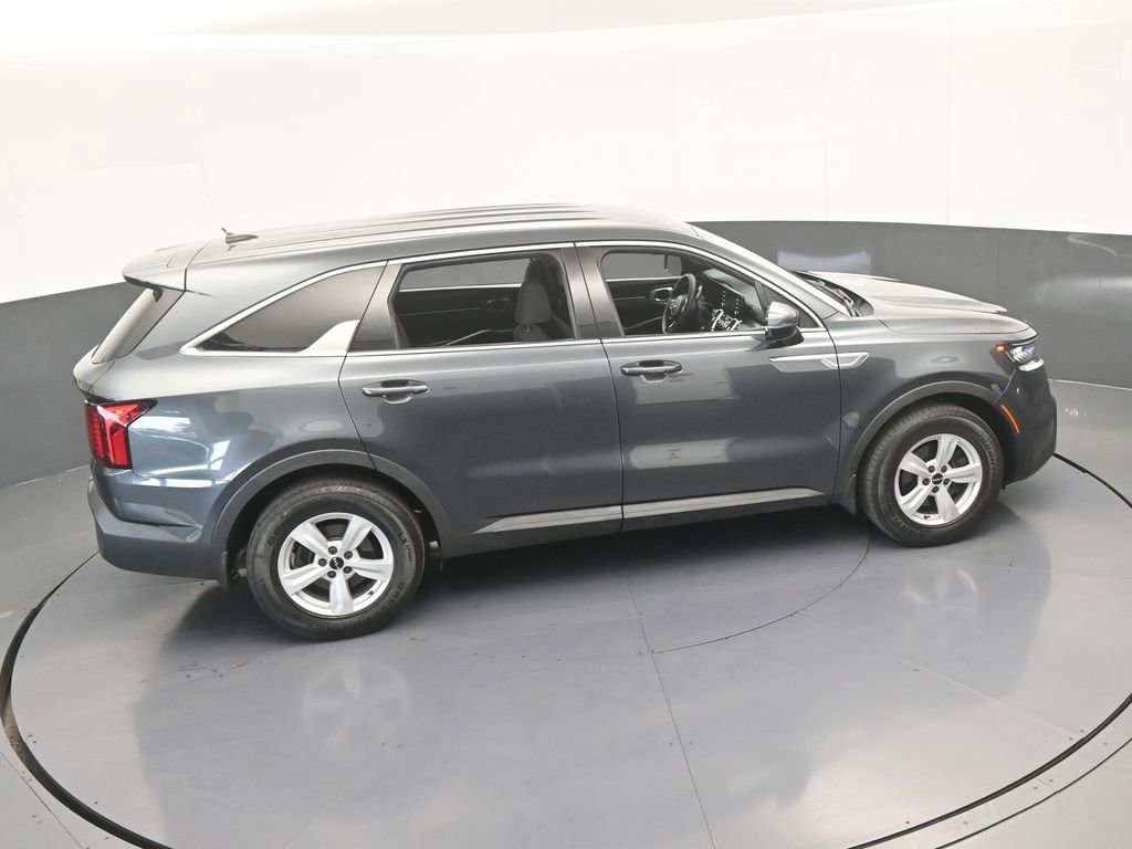 Used 2022 Kia Sorento LX FWD image 46