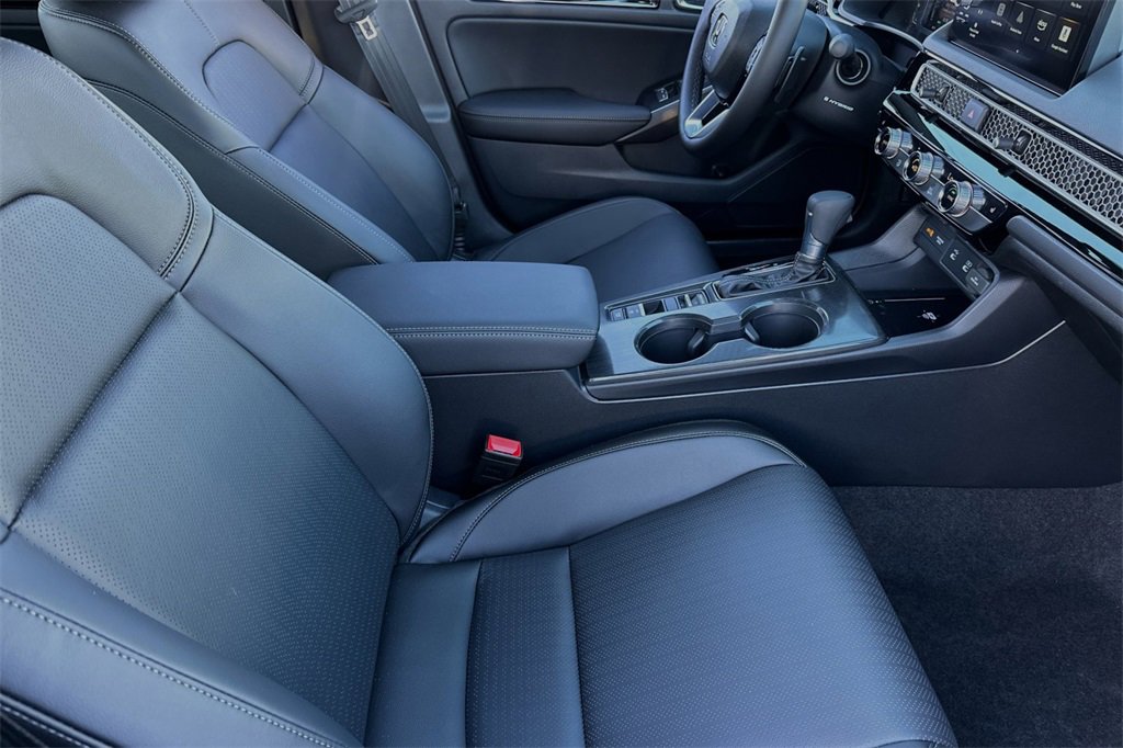 New 2025 Honda Civic Sport Touring image 15