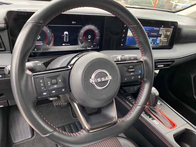 Certified 2025 Nissan Kicks SR AWD/4WD image 12