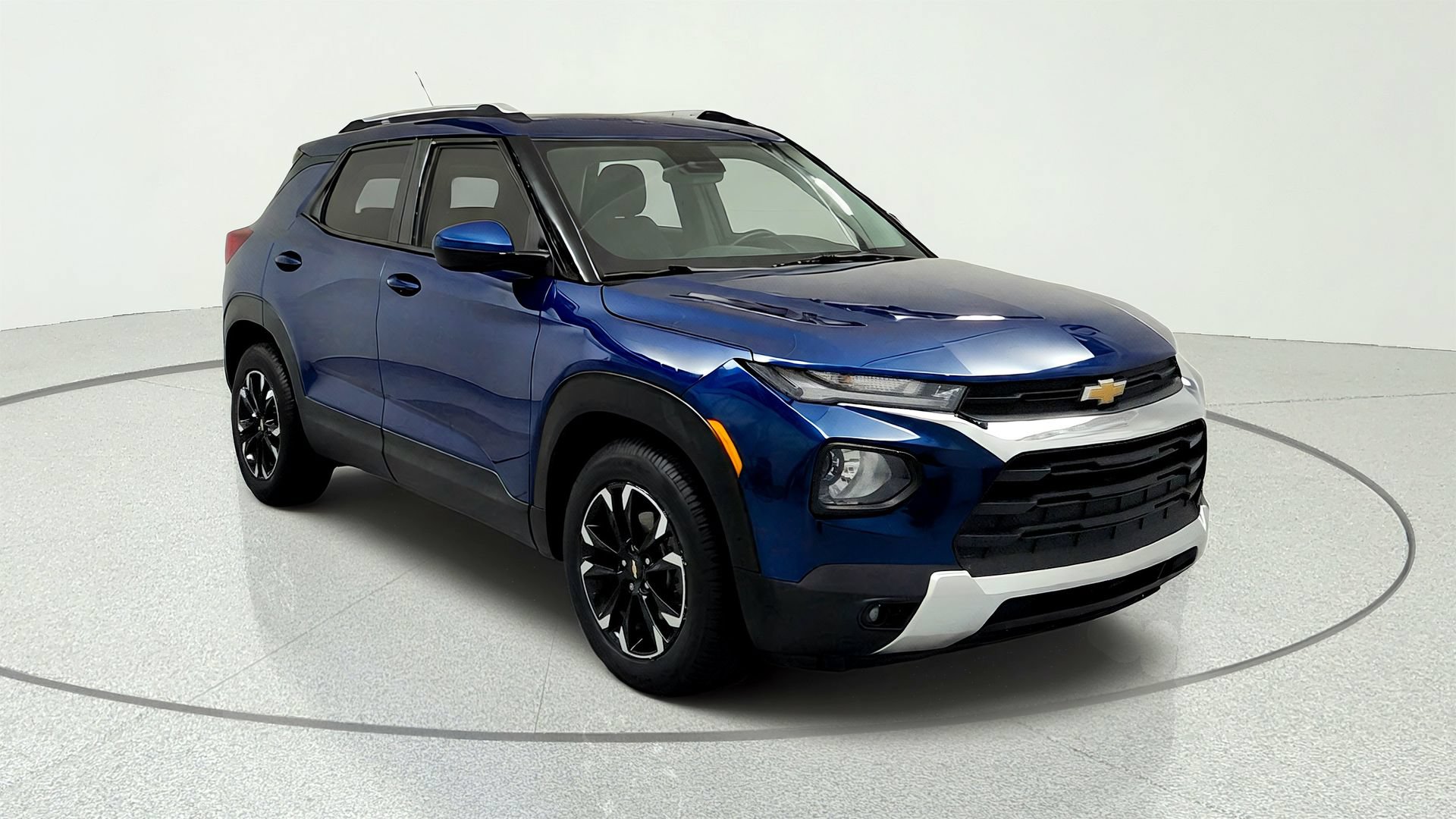 Used 2021 Chevrolet TrailBlazer LT w/ Convenience Package FWD image 7