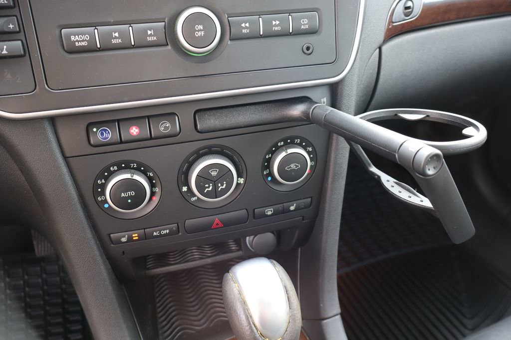 Used 2008 Saab 9-3 2.0T w/ Cold Weather Package image 21