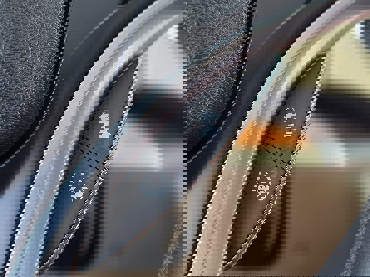 Used 2020 Acura MDX FWD image 32