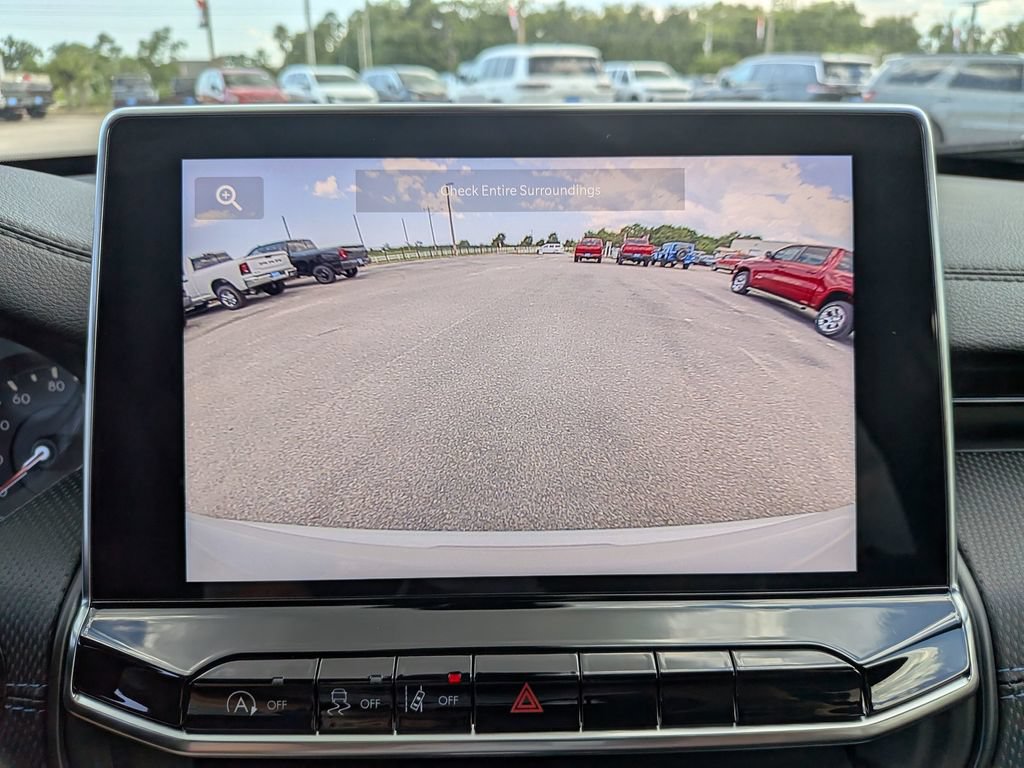 New 2026 Jeep Compass Latitude AWD/4WD image 25