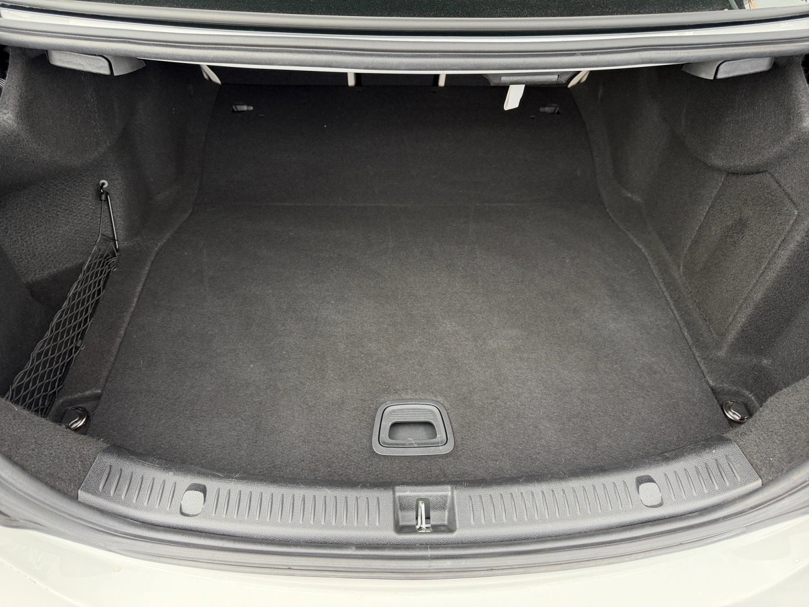 Certified 2020 Mercedes-Benz E 350 4MATIC Sedan image 23