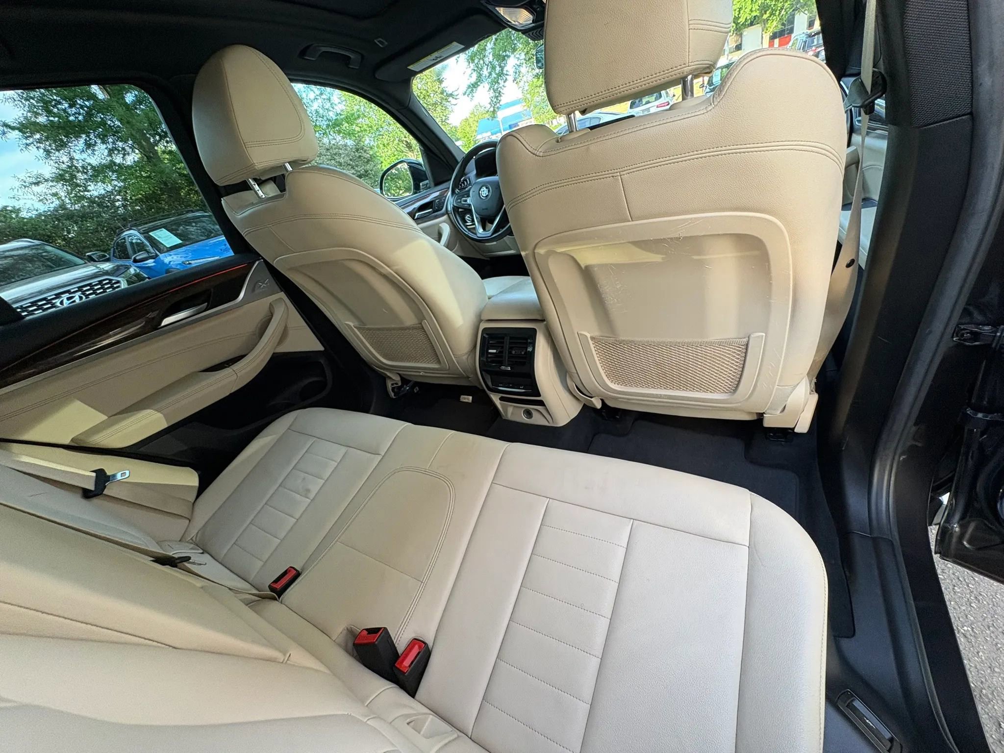 Used 2019 BMW X3 xDrive30i w/ Driving Assistance Package AWD/4WD image 15