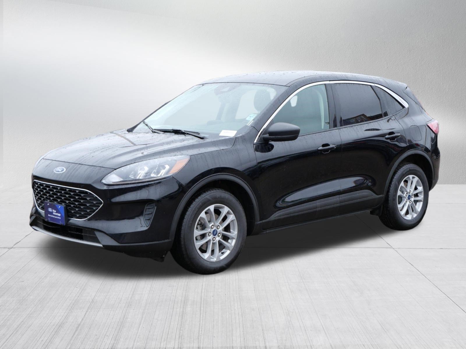 Certified 2022 Ford Escape SE AWD/4WD image 3