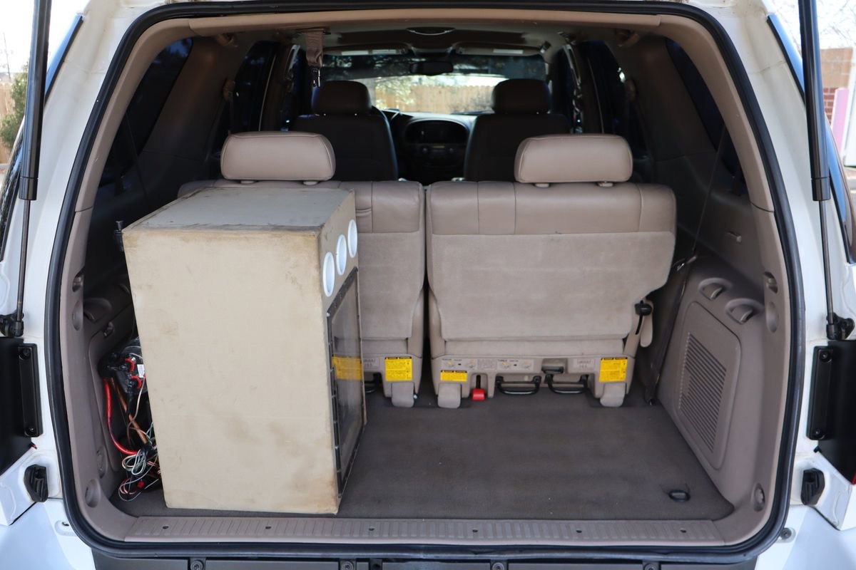 Used 2003 Toyota Sequoia Limited image 14