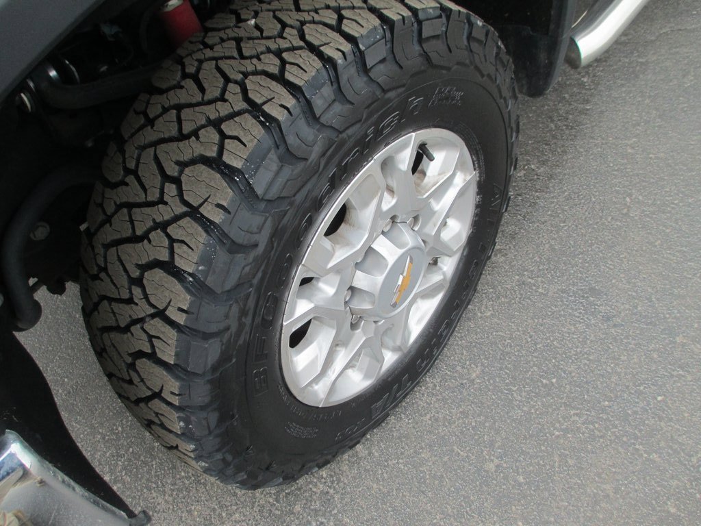 Certified 2024 Chevrolet Silverado 2500 LTZ w/ LTZ Convenience Package image 13