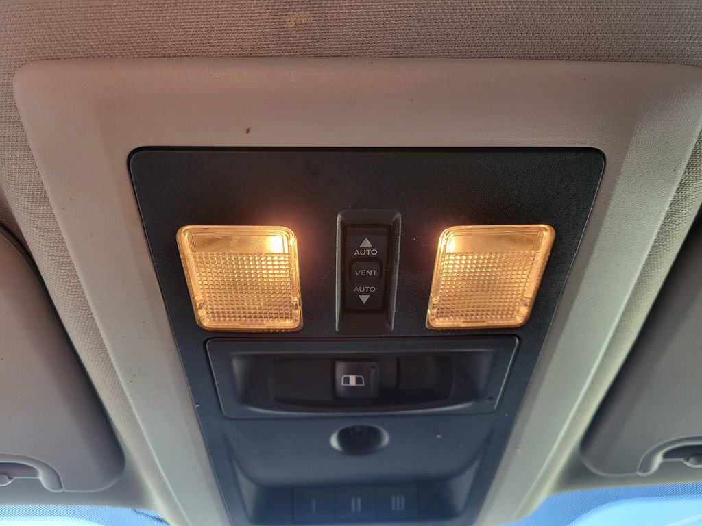 Used 2012 RAM 1500 Sport w/ Sport Premium Group image 30