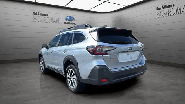 Used 2023 Subaru Outback Premium AWD/4WD image 7