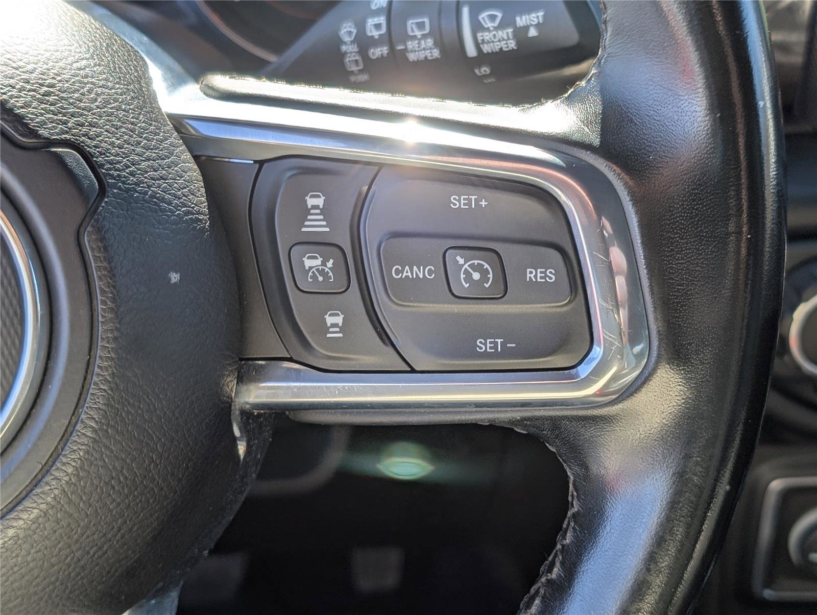 Used 2020 Jeep Wrangler Unlimited Sahara image 22