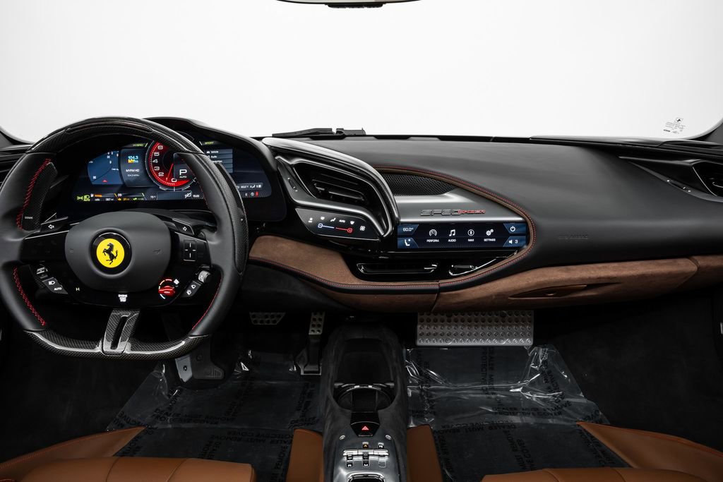 Used 2023 Ferrari SF90 Spider Base image 31