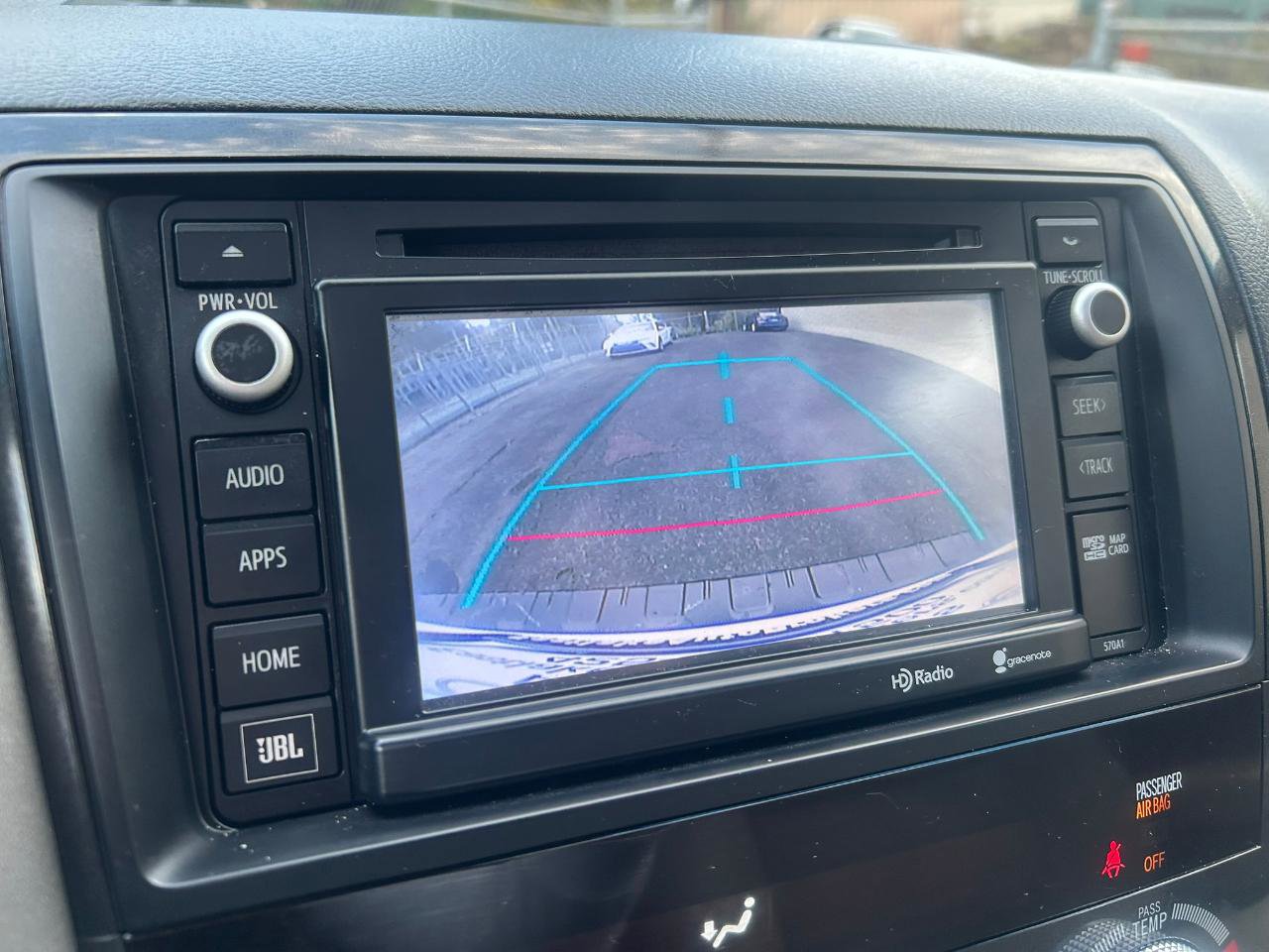 Used 2014 Toyota Sequoia Platinum w/ Preferred Accessory Package AWD/4WD image 18