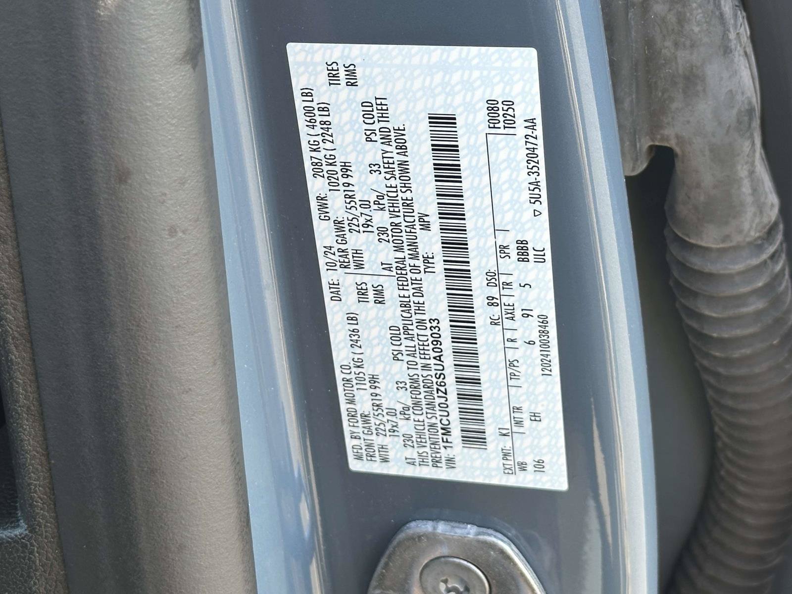 Used 2025 Ford Escape Platinum FWD image 31
