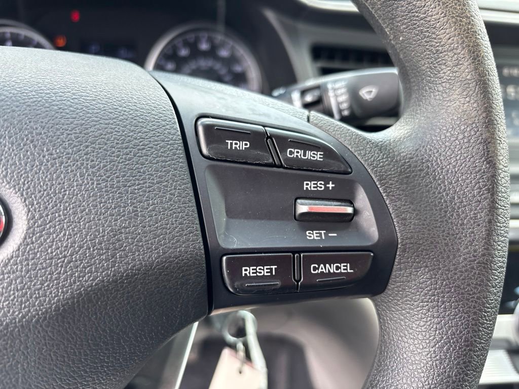 Used 2019 Hyundai Elantra SE w/ Winter Weather Package FWD image 32
