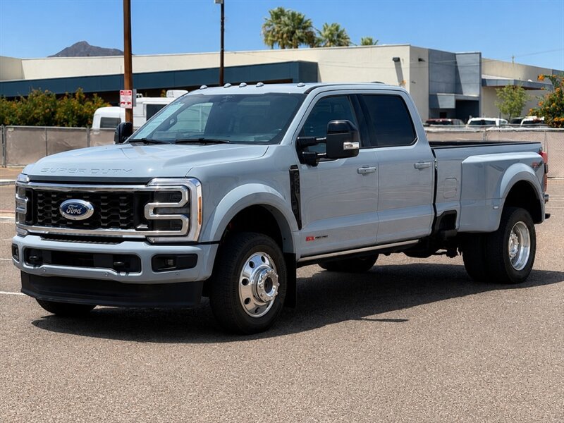 Used 2025 Ford F450 Platinum w/ FX4 Off-Road Package AWD/4WD image 7