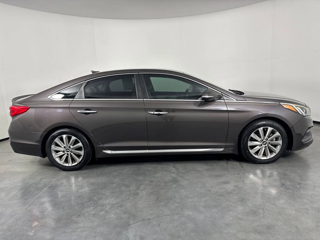 Used 2015 Hyundai Sonata Sport w/ Option Group 04 image 6