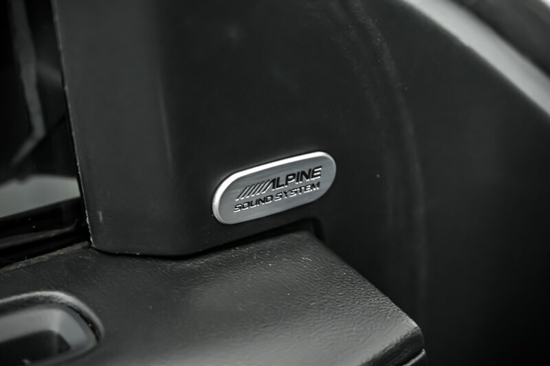 Used 2022 Dodge Charger SRT Hellcat w/ Carbon/Suede Interior Package RWD image 15