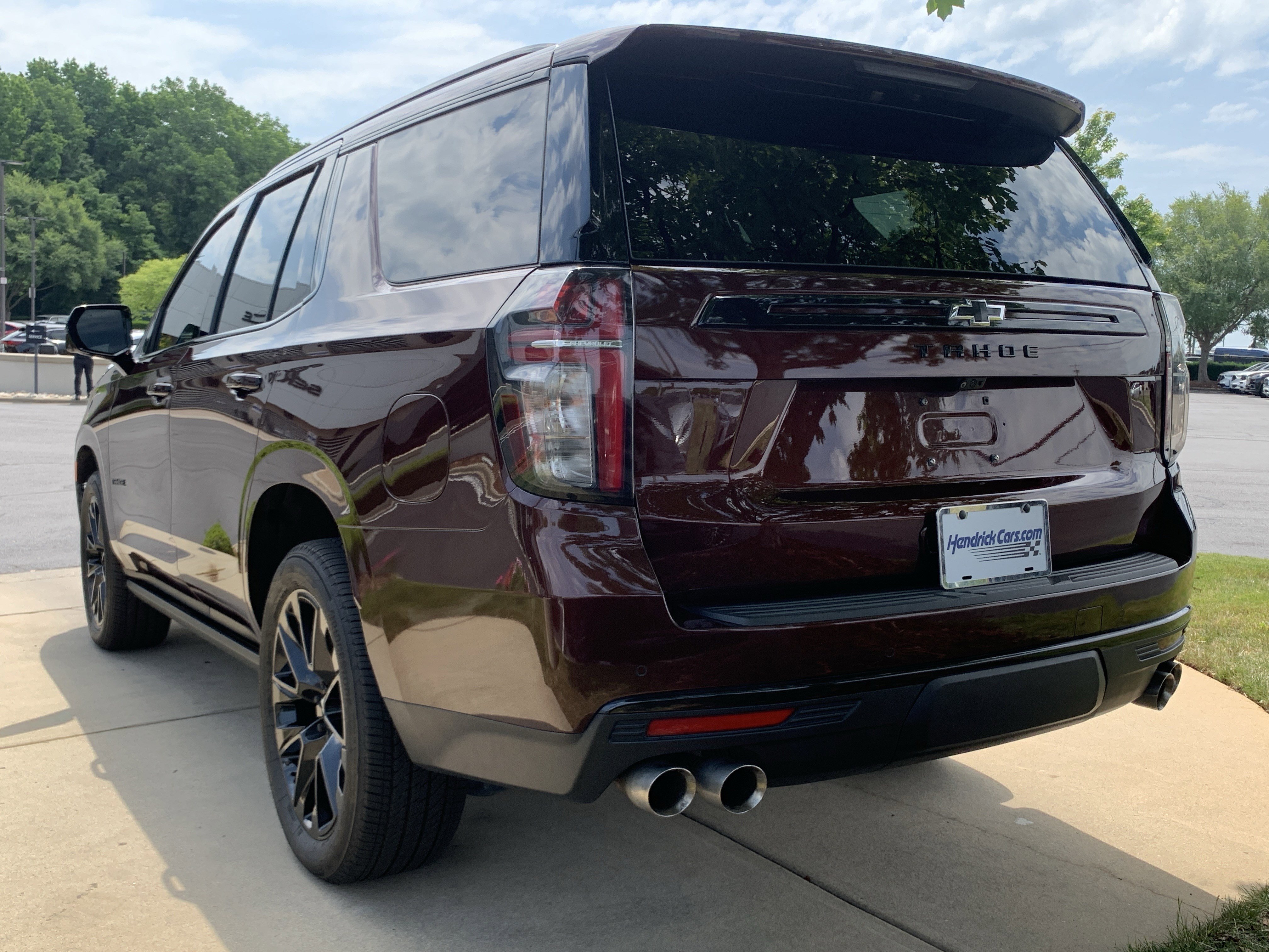 Used 2023 Chevrolet Tahoe High Country w/ Premium Package 2 AWD/4WD image 8