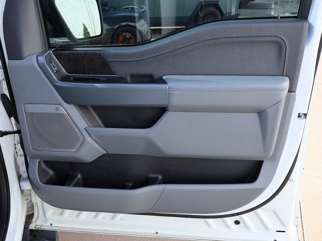 Used 2023 Ford F150 Lariat AWD/4WD image 9
