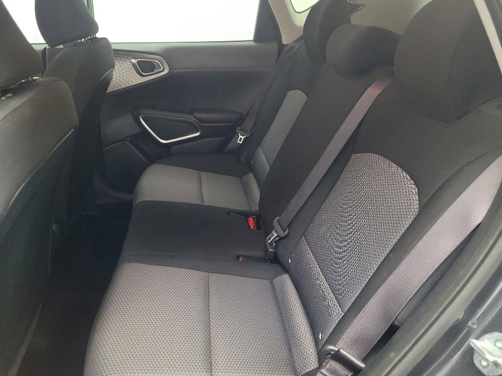 Used 2023 Kia Soul LX w/ Option Group 015 image 18