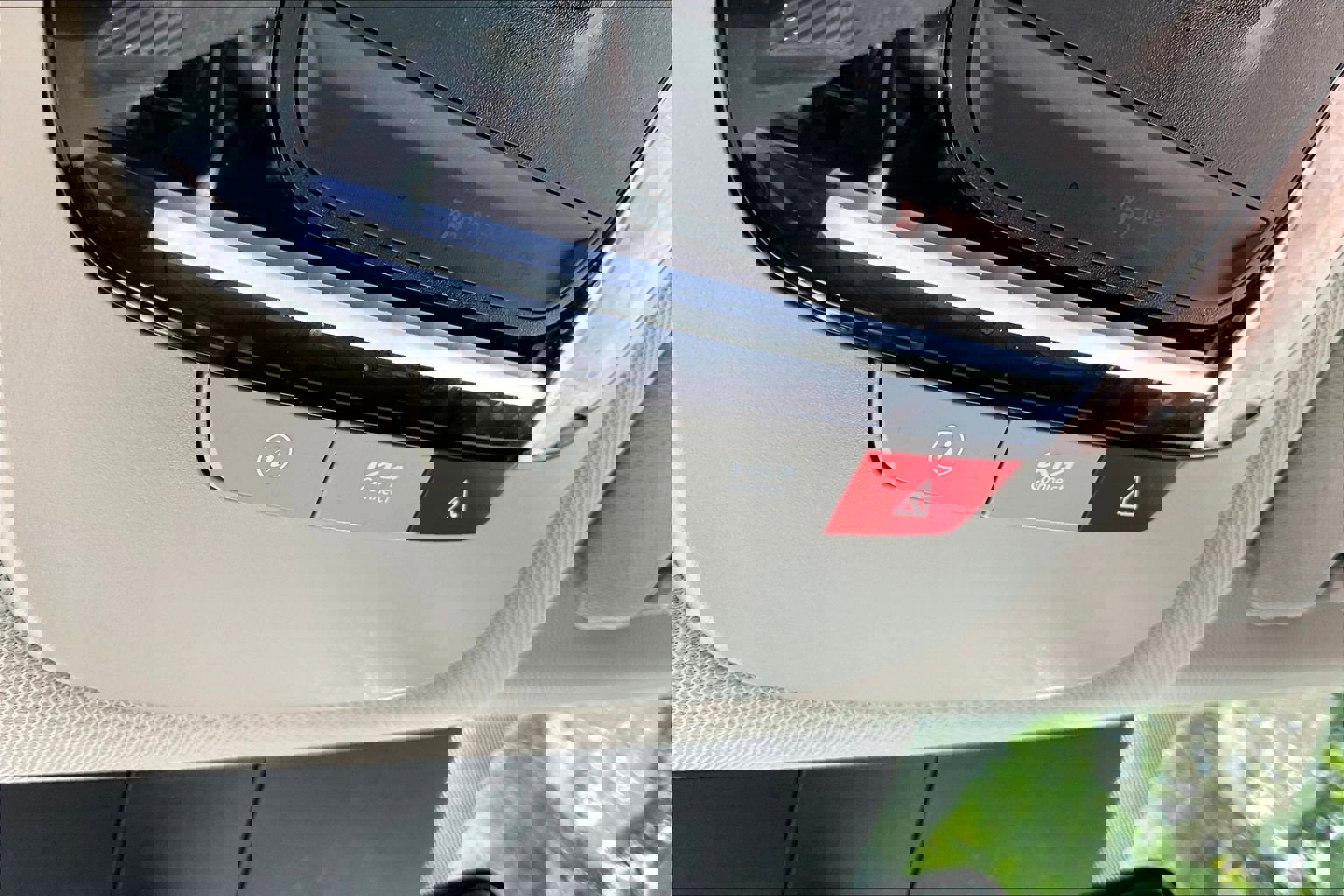 Used 2023 Kia Sorento SX AWD/4WD image 39