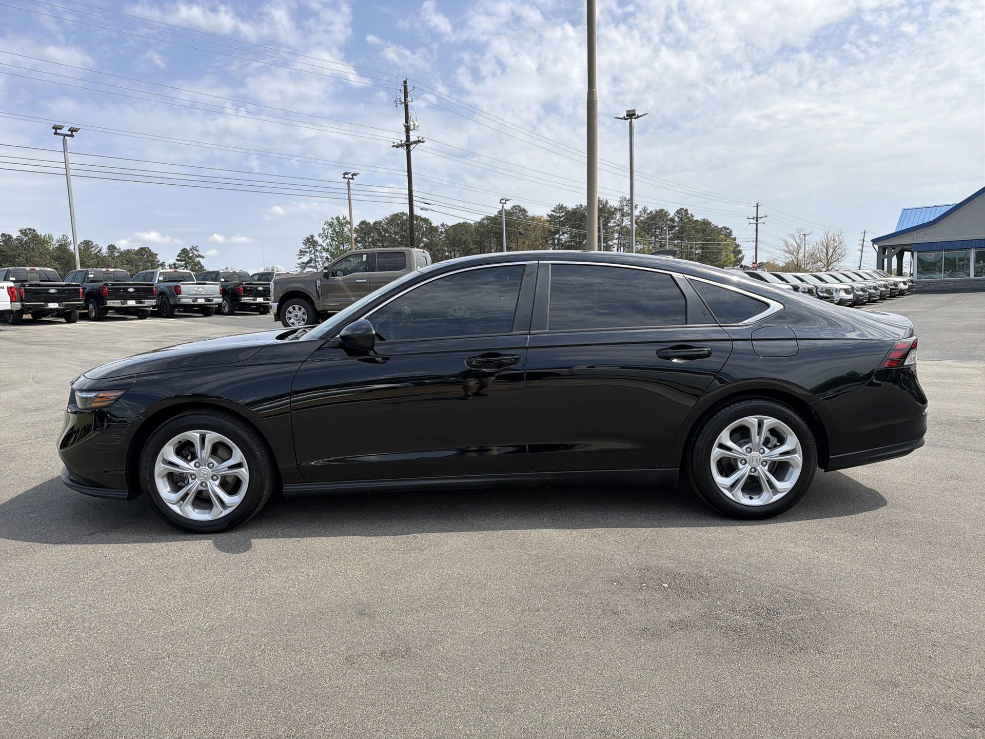 Used 2025 Honda Accord LX image 20