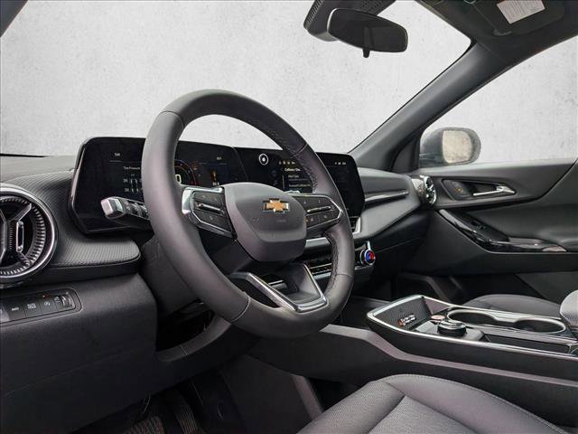Used 2026 Chevrolet Equinox LT w/ Convenience Package II image 9