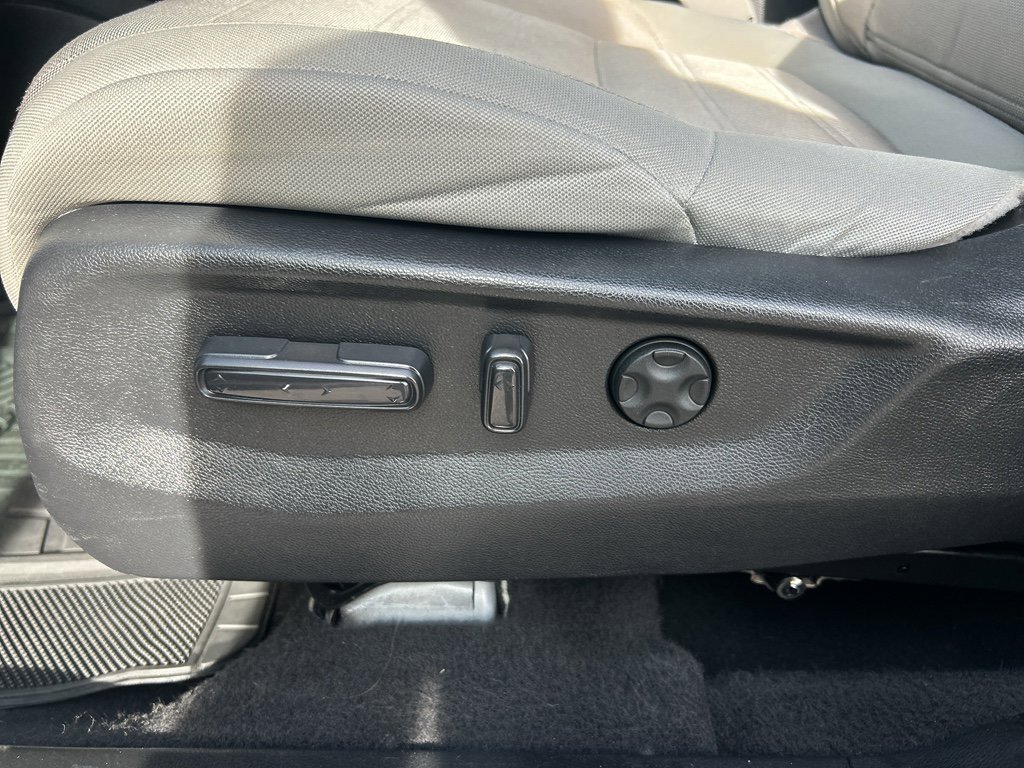 Used 2021 Honda CR-V EX image 21