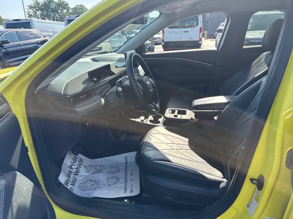 Used 2025 Ford Mustang Mach-E Select w/ Comfort Package Lite AWD/4WD image 22