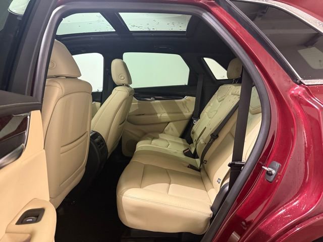 Used 2019 Cadillac XT5 Luxury image 24