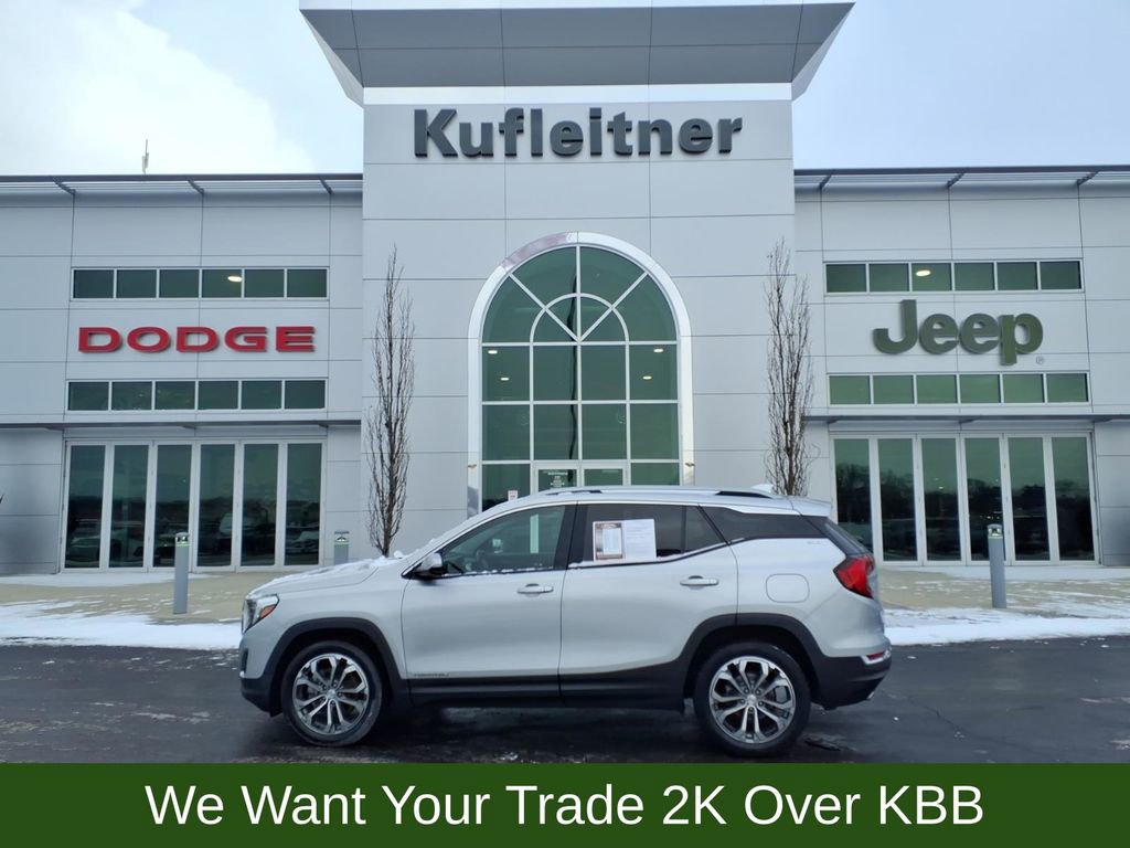 Used 2019 GMC Terrain SLT image 1