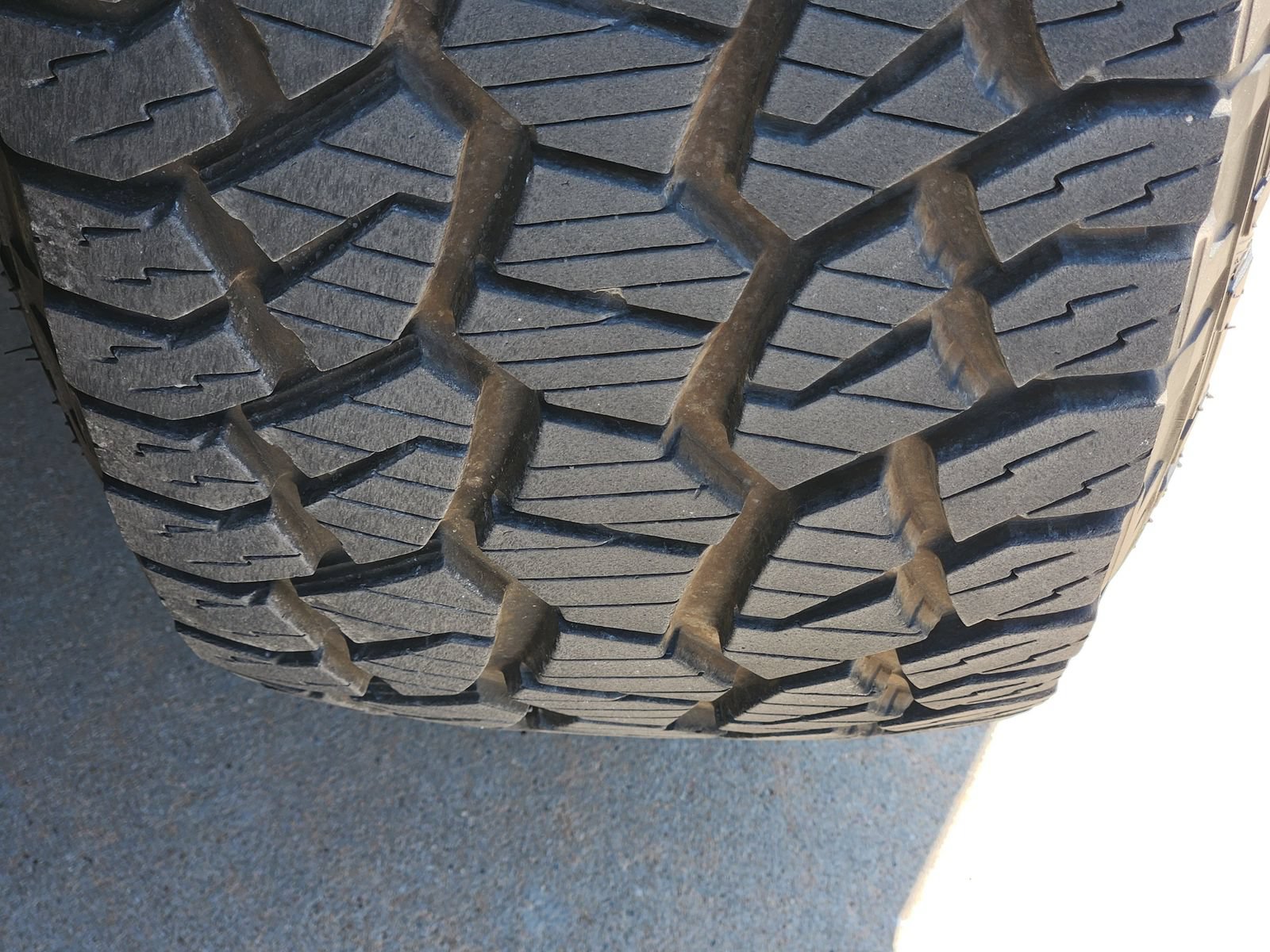 Used 2025 GMC Sierra 1500 SLT RWD image 15