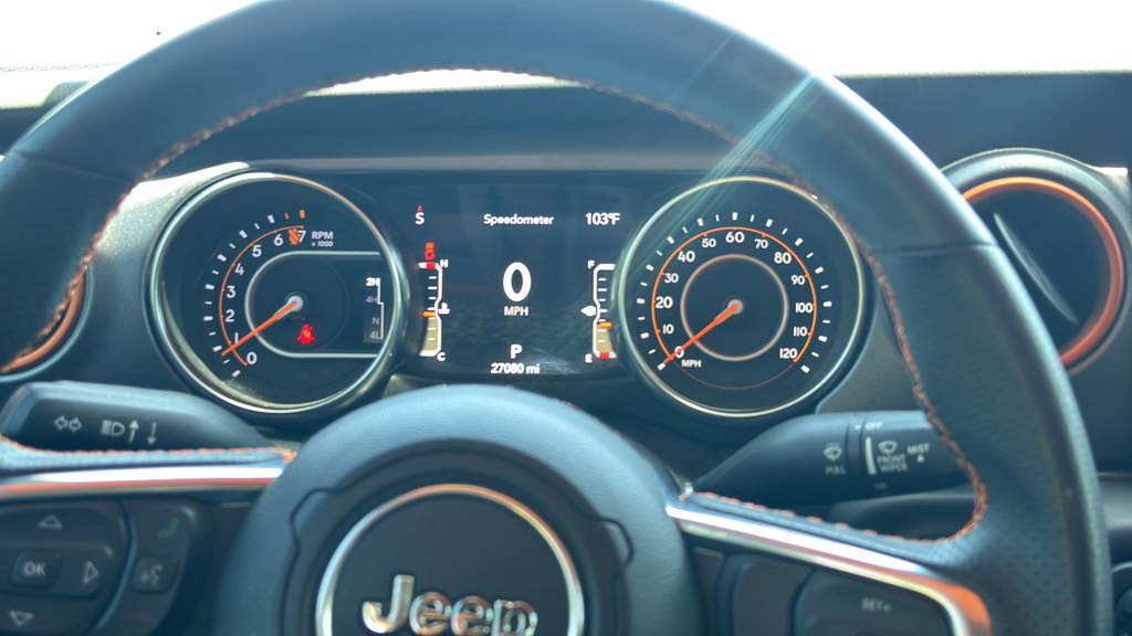 Used 2023 Jeep Gladiator Mojave AWD/4WD image 21
