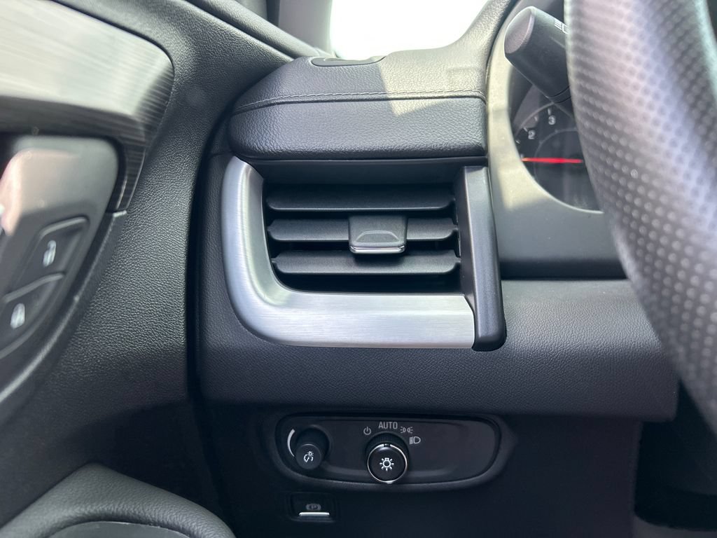 Certified 2023 GMC Terrain SLE w/ Elevation Edition FWD image 20