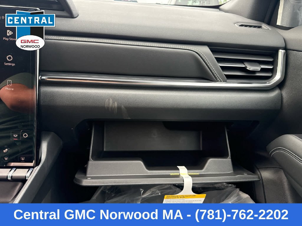 New 2027 GMC Terrain Elevation w/ LPO, Floor Liner Package AWD/4WD image 21