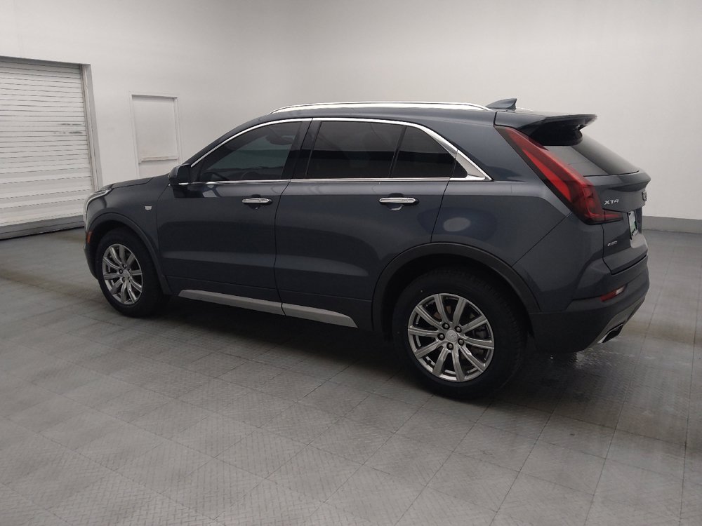 Used 2019 Cadillac XT4 Premium Luxury w/ Cold Weather Package AWD/4WD image 3
