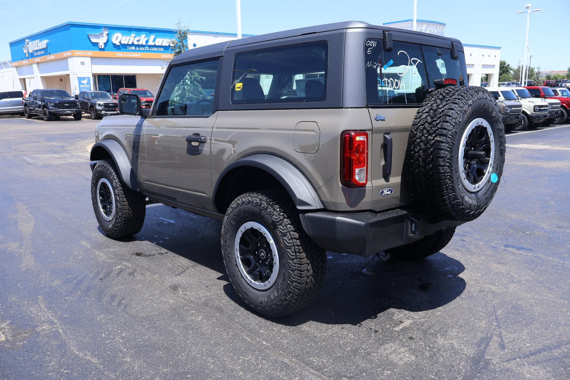 New 2026 Ford Bronco 2-Door w/ Sasquatch Package AWD/4WD image 22