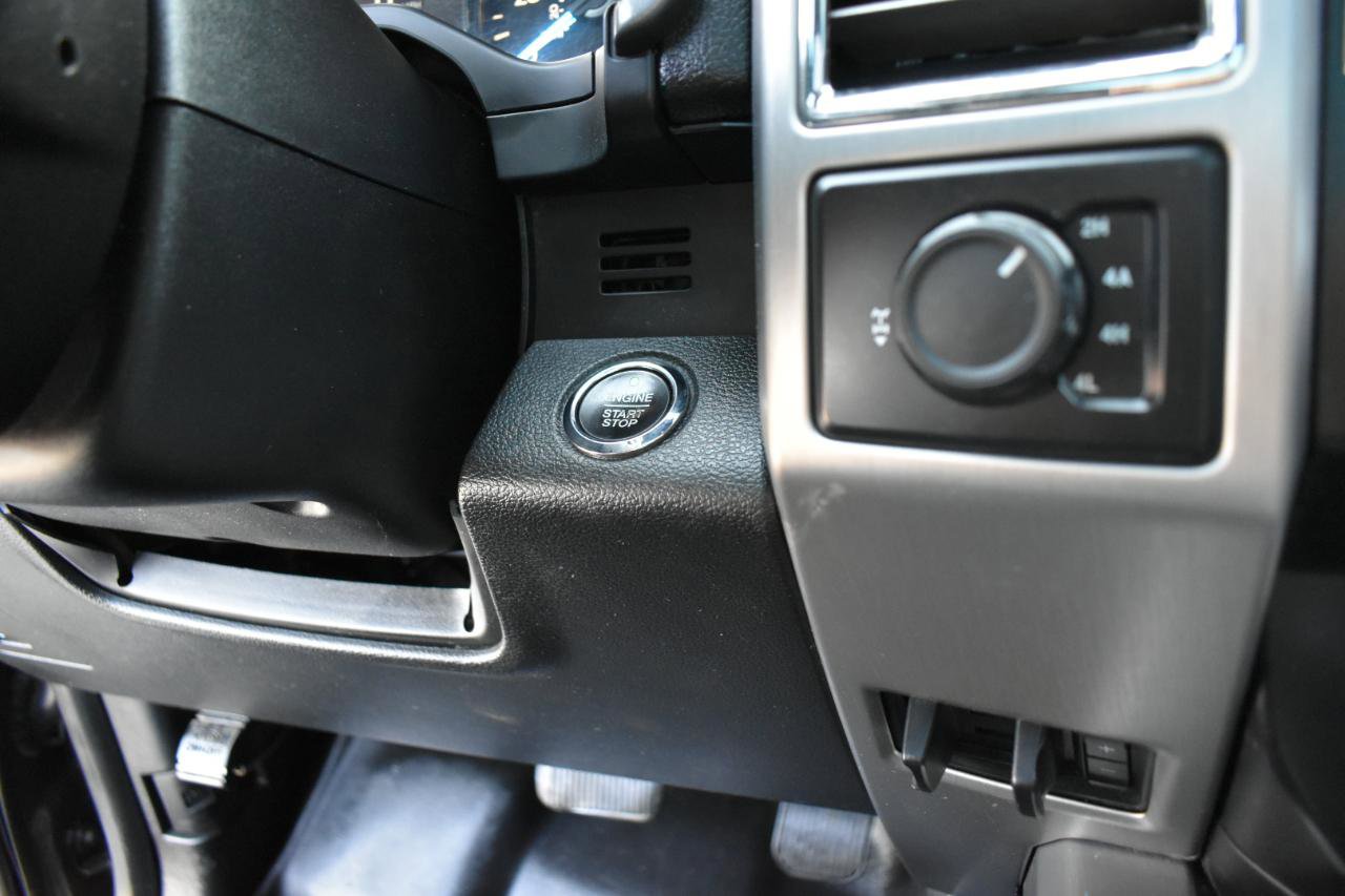 Used 2015 Ford F150 Platinum w/ Equipment Group 701A Luxury AWD/4WD image 41