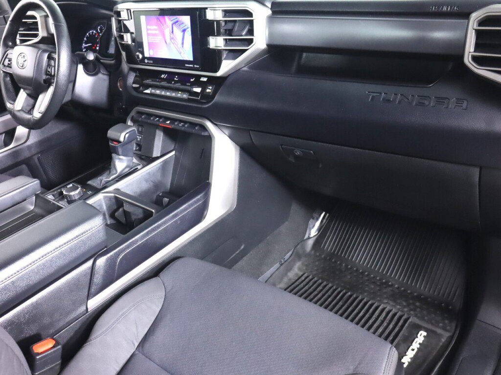 Used 2022 Toyota Tundra SR5 image 40