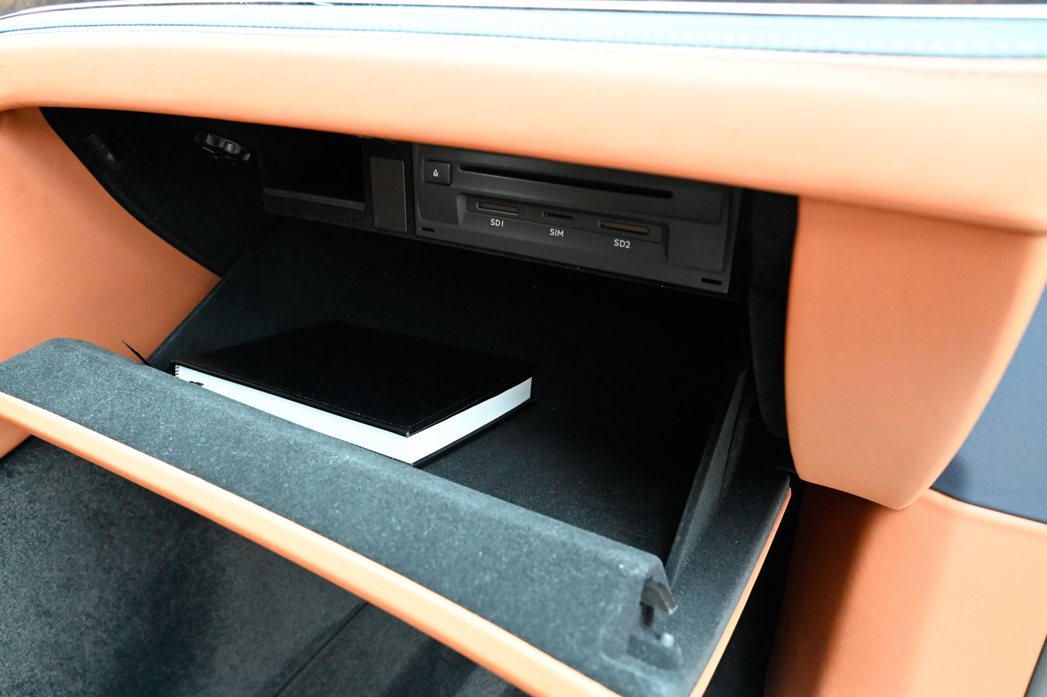 Used 2022 Bentley Flying Spur V8 AWD/4WD image 67