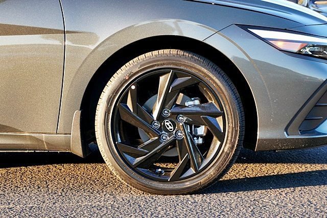 New 2026 Hyundai Elantra Sport FWD image 8