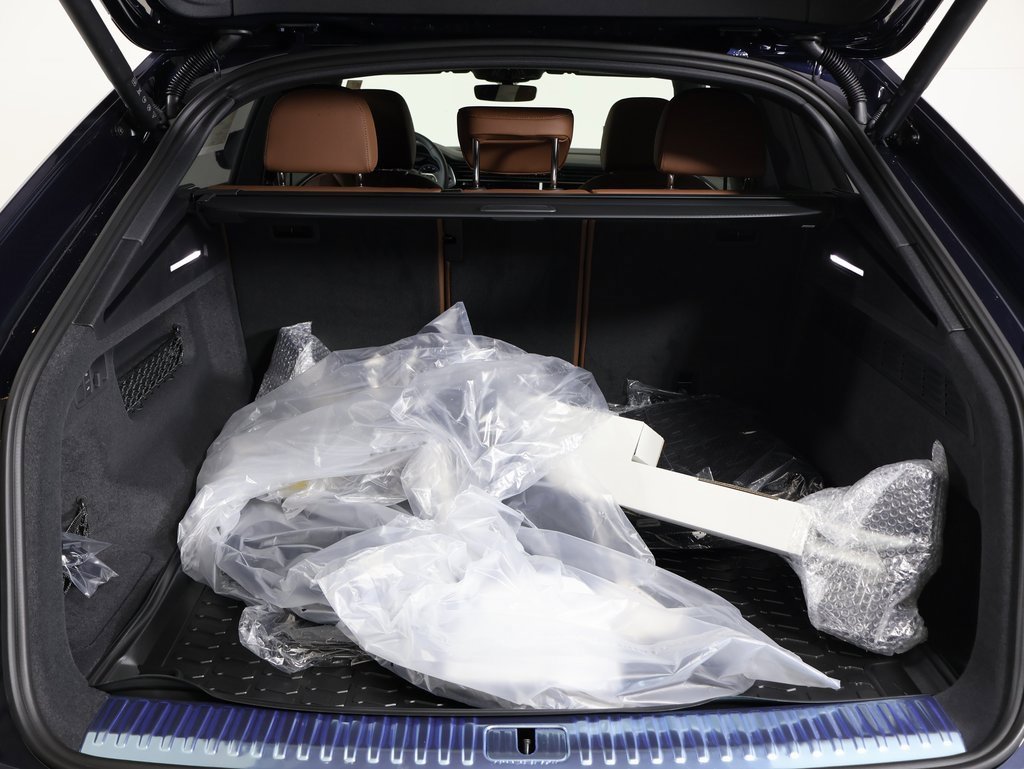 New 2026 Audi Q8 Premium Plus image 14