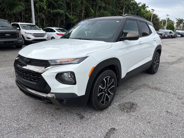 Used 2021 Chevrolet TrailBlazer ACTIV w/ Sun and Liftgate Package image 5
