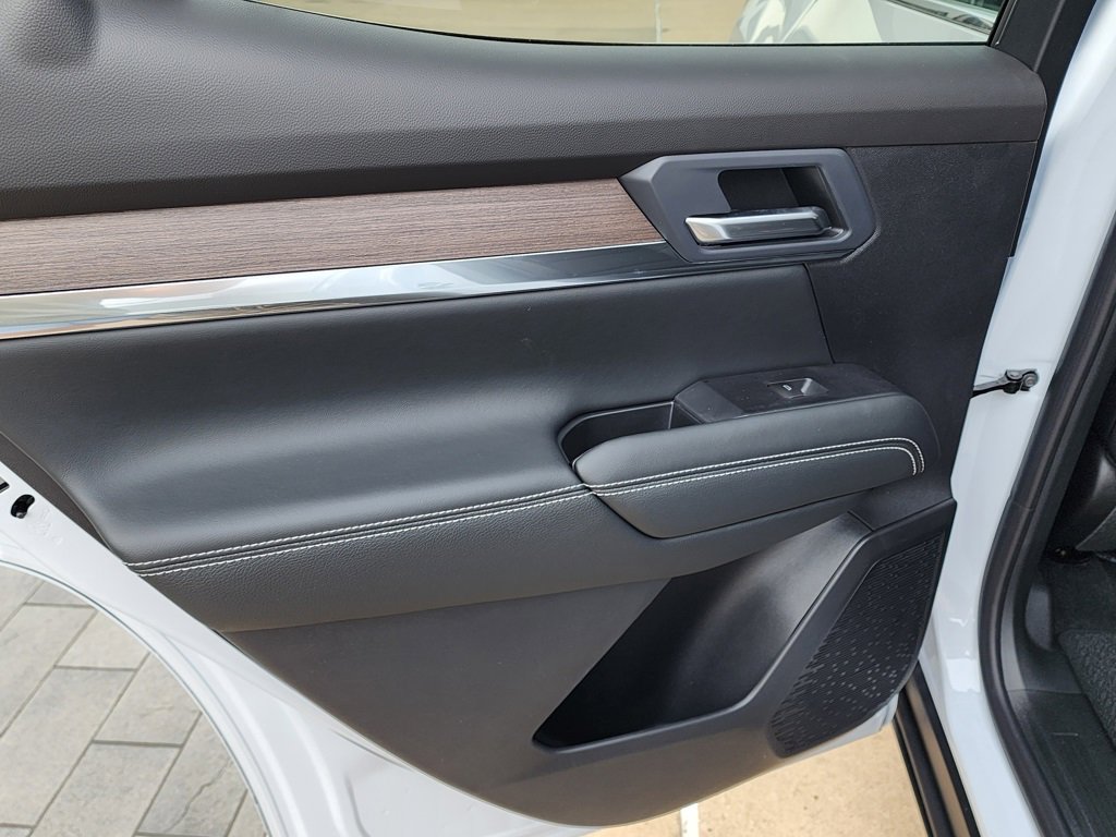 New 2026 GMC Terrain Denali image 43